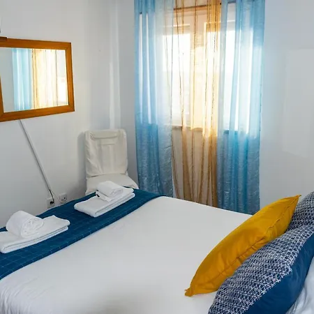 The Coast Nest * Peniche