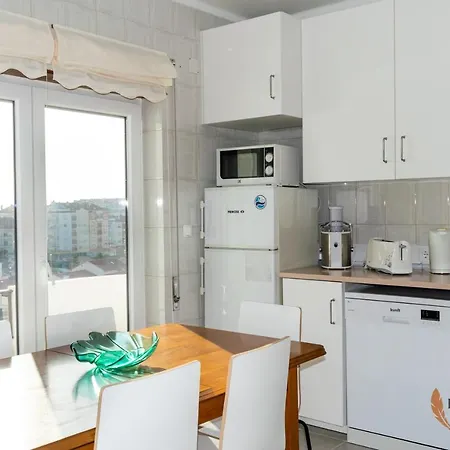 The Coast Nest Peniche